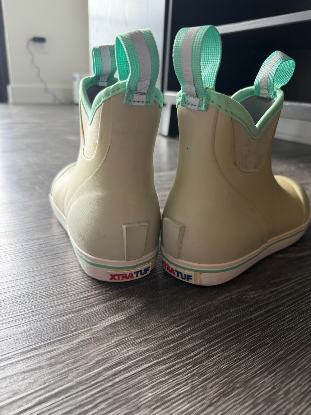 XTRATUF Women's Short Rain Boots in Light Green - Picture 4 of 7